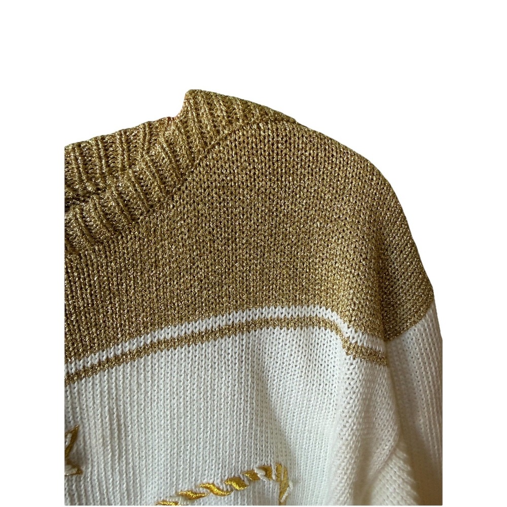 Madeleine angora blend sweater with a nautical compass rose and anchor Charm L - Picture 7 of 16